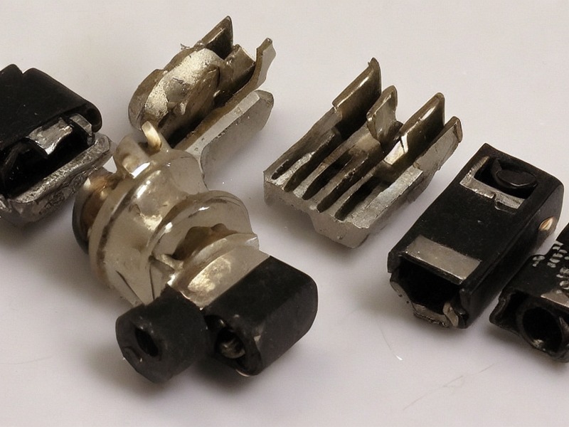 AC/DC电源应用相关产品